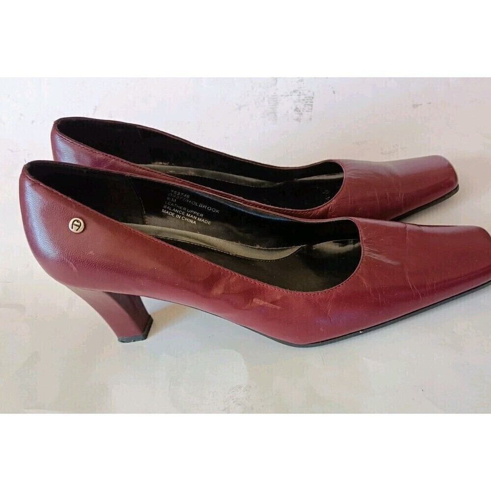 Etienne Aigner Pumps Size 8.5 Holbrook Burgundy Red Leather High Heels Block - Picture 3 of 12